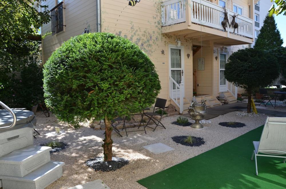 Logis Hotel La Villa Boucicaut Chalon-sur-Saône Dış mekan fotoğraf