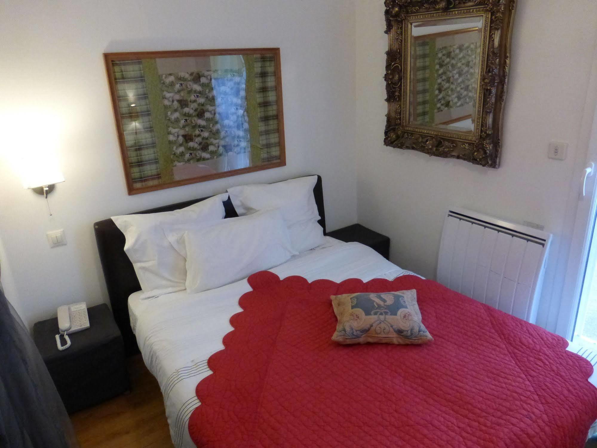 Logis Hotel La Villa Boucicaut Chalon-sur-Saône Dış mekan fotoğraf