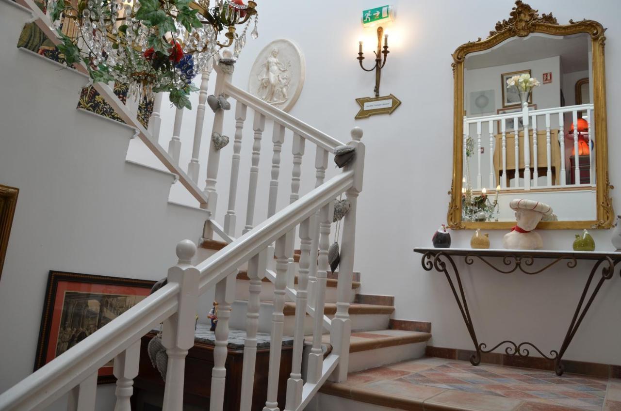Logis Hotel La Villa Boucicaut Chalon-sur-Saône Dış mekan fotoğraf